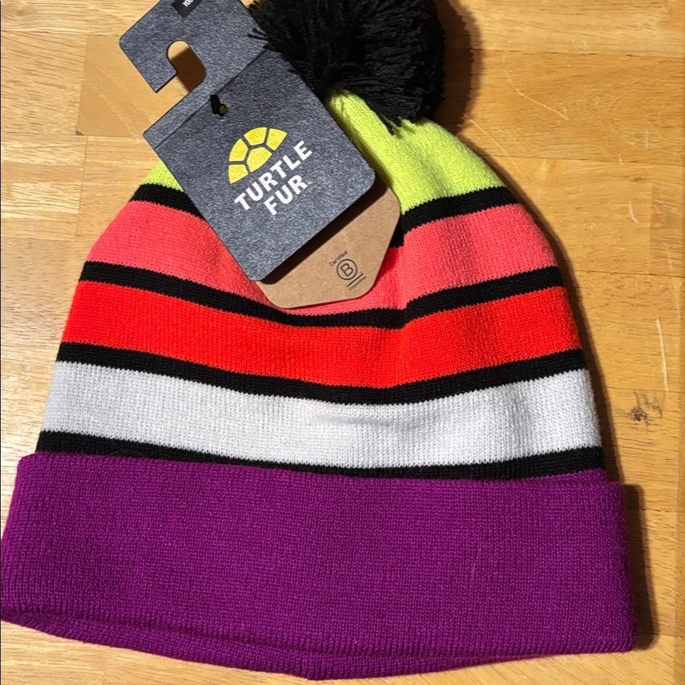 Turtle Fur Beanie NWT Bright Color - Picture 2 of 2